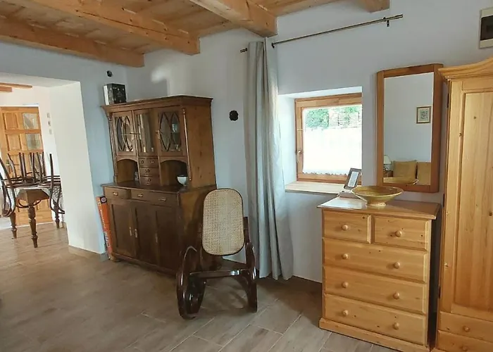 Apartment Hollofeszek Vendeghaz
